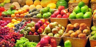 Come raccogliere la frutta matura al mercato