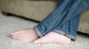 Come scegliere l’imbottitura del tappeto: lo strato nascosto che definisce comfort e durata